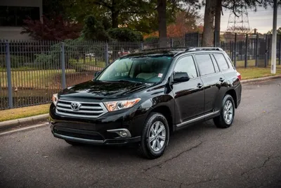 2011-2012 Toyota Highlander Hybrid Review: Minivan Alternatives That Don't  Guzzle Gas – CarseatBlog