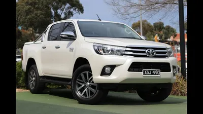 Toyota Hilux Extra Cab 2.5 4x4 Manual, 144hp, 2015