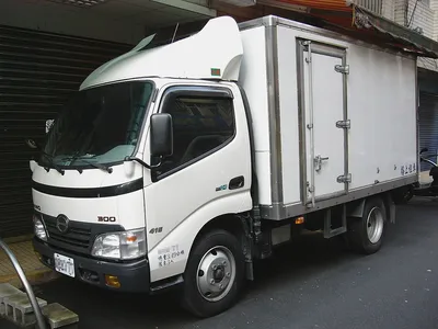 Hino 300 616 4x2 (2019 - 2023) Truck Specs | LECTURA Specs