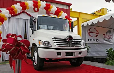 Toyota to merge Hino trucks with German/Japanese rival | CarExpert