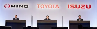 Toyota | Hino's Portable Refueling Station Keeps Mirai FCEV Going |  WardsAuto