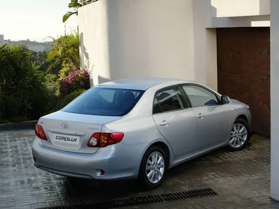 Toyota Corolla (140/150) 1.6 бензиновый 2012 | The White Queen на DRIVE2