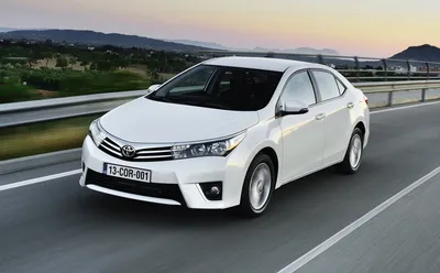 Обновленная Toyota Corolla для Европы: мощнее и быстрее — Авторевю