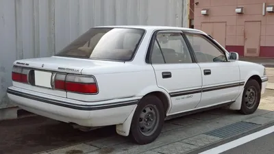 File:Toyota Corolla 1989 Rear.jpg - Wikimedia Commons