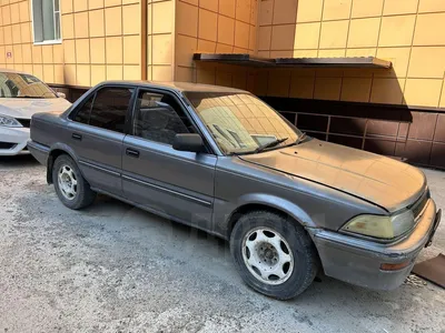 Toyota Corolla 1990 в Томске, Машиной владею полтора года, обмен на более  дорогую, передний привод, автомат, серый, седан