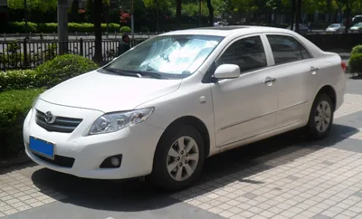 File:Toyota Corolla E150 sedan 01 China 2012-04-28.jpg - Wikipedia