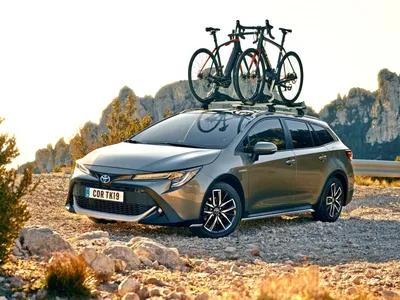 Toyota Corolla получила новую мультимедиа и спецверсию для велосипедистов —  Motor