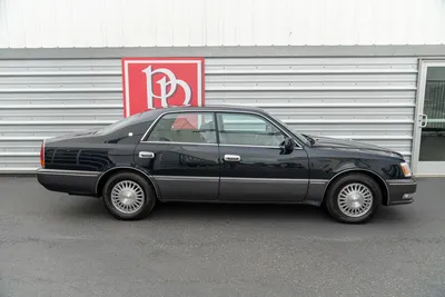 1990 Toyota Crown Royal – Japanese Classics