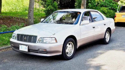 Авто Тойота Краун 1993 в Омске, по техничке в отличном состоянии  легендарный 2JZ масло не ест шепчет, комплектация 3.0 Royal saloon G, бу,  бензин, 3 литра, седан