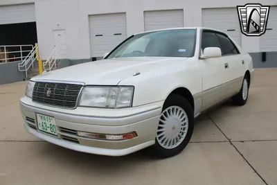 Liam Eyles on X: \"1993 Toyota Crown Majesta 15,970km (9,923miles) 1UZ-FE  Nicest car I've driven and owned. Gonna be listing it for sale pretty soon,  so if anyone I know on here