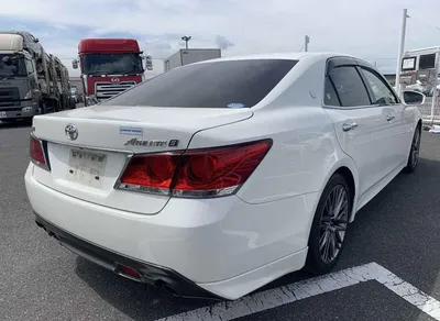 New import 2015 Toyota Crown hybrid. Push to start, keyless entry, two  keys, left back door automatic, reverse camera, cruise control… | Instagram