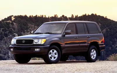 Buying Guide: The 1998-2007 Toyota Land Cruiser 100-Series - Autotrader