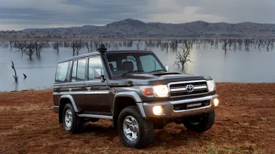 Новая Toyota Land Cruiser 300: цены в России — Авторевю