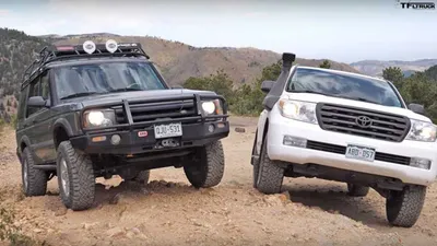 Toyota Land Cruiser And Land Rover Discovery Meet In Off-Road Duel
