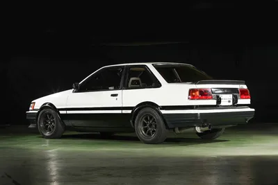 KIDNEY, ANYONE? 15k-mile Unmolested AE86 Toyota Corolla Levin GT Apex Coupe  | Japanese Nostalgic Car