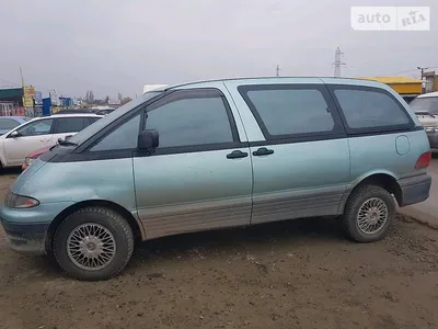 Кузовной ремонт Тойота Эстима Люсида (Toyota Estima Lucida) в  Санкт-Петербурге – работы кузовного центра Garage