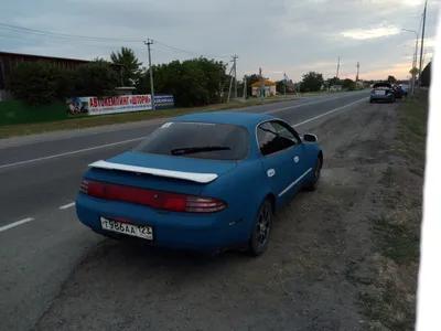 Сравнение Morris Marina и Toyota Hilux Surf по характеристикам, стоимости  покупки и обслуживания. Что лучше - Моррис Марина или Тойота Хайлюкс Сурф