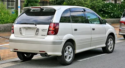 File:Toyota Nadia 002.JPG - Wikipedia