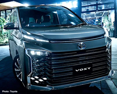 2022 Toyota Noah and Voxy Preview – Designers Craft New Dream Rides for  Families in Japan – CarNichiWa®