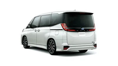 2015 Toyota Noah Photo Gallery