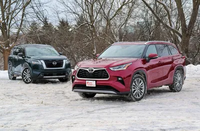 2022 Nissan Pathfinder vs Toyota Highlander Comparison Test | AutoTrader.ca