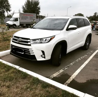 Used 2018 Nissan Pathfinder SL in Springfield, NJ 5N1DR2MM0JC647428 |  Autoland Toyota