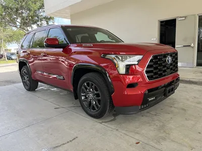 Pre-Owned 2023 Toyota Sequoia Platinum 4D Sport Utility in Davie #TP6913 |  University Dodge Ram