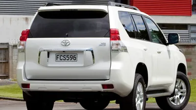 Toyota Land Cruiser Prado 2009 Car Review | AA New Zealand