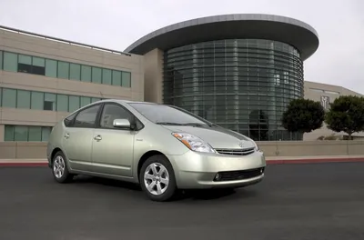Toyota Prius (2008) - picture 3 of 18