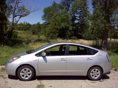 2008 Toyota Prius i-Tech Hybrid Review - Drive