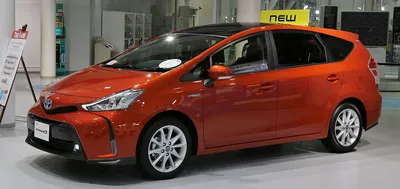 File:2015 Toyota Prius α.jpg - Wikipedia