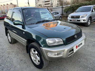 Продажа Тойота РАВ4 1998 года во Владивостоке, Надежный проходимый TOYOTA  RAV4, не прихотливый двигатель, джип/suv 3 дв., полный привод, бензиновый  двигатель