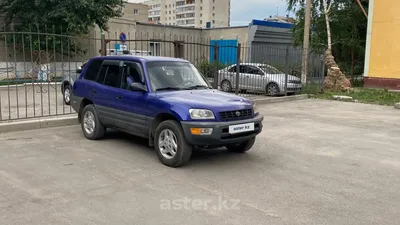 Toyota RAV4: 1998 г., 2 л, Механика, Бензин, Кроссовер | Турбо.kg