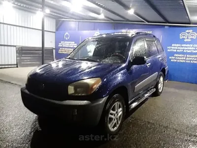 Toyota RAV4 2002 белый 2.0 л. л. 4WD автомат с пробегом 348 000 км |  Автомолл «Белая Башня»