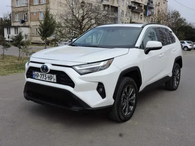 Toyota RAV4 2.0 CVT (146 л.с.) Белый в Москве № ТИ-UY35811. Купить Toyota  RAV4 IV Рестайлинг Вариатор Бензиновый с пробегом 97306 км. Цена 2649000