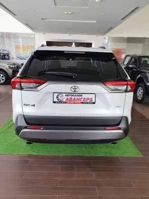 Toyota rav 4, 2018, белый перламутр, …» — создано в Шедевруме