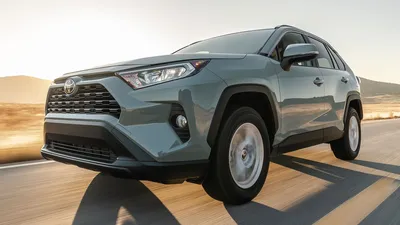 2023 Toyota RAV4 Review | AutoTrader.ca