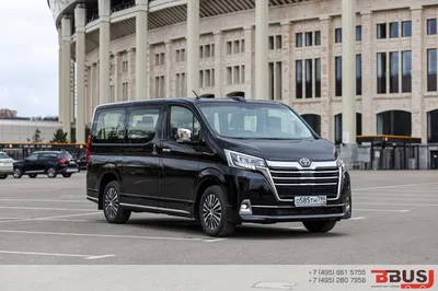 Трансфер и аренда минивэна Toyota Hiace 5 мест VIP чёрного цвета, 2020-2022  года с водителем