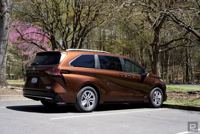 All-New, All-Hybrid, And Impressively Priced: The 2021 Toyota Sienna