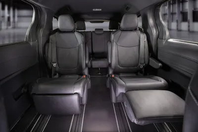 2022 Toyota Sienna Review | AutoTrader.ca
