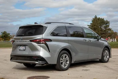 2024 Toyota Sienna Review, Pricing, and Specs