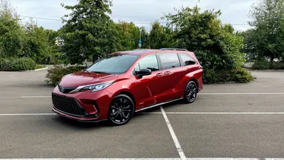 2023 Toyota Sienna review by KBB.com | Anderson Toyota