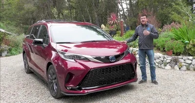Explore the 2019 Toyota Sienna | Toyota of Clermont