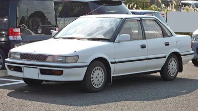 File:E90 Toyota Sprinter 1.jpg - Wikipedia