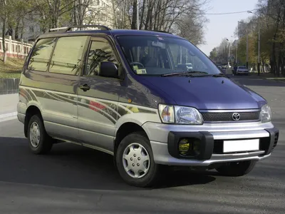 Toyota Town Ace 2000 года, 2.2 литра, Таун Айс -моя 23 машина, Воронежская  область, дизель, расход 8.0, автомат AT