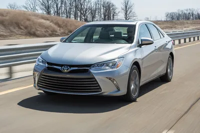2019 Toyota Camry XLE V6 Review: A Reliable Pick Gets Better Tech | Digital  Trends