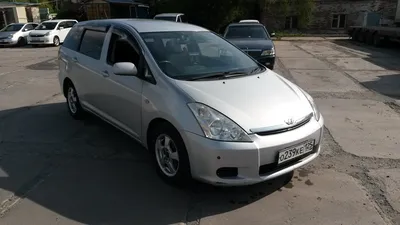 Toyota Wish 2005 In Gray Color Now at harabmotors tz - YouTube