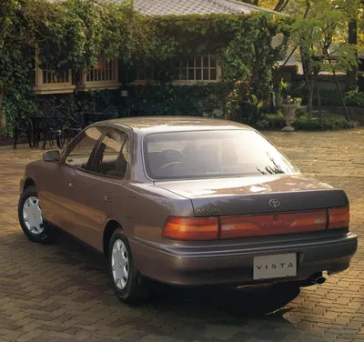 Toyota Vista 1992 года выпуска. Фото 3. VERcity