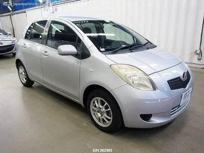 Used TOYOTA VITZ 2005 CFJ7413001 in good condition for sale