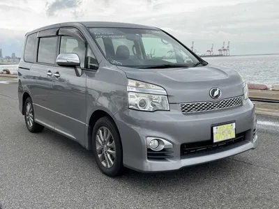 Японские микроавтобусы Toyota